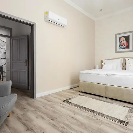 Notarius Vendeghaz 4* Poroszló