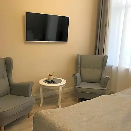 Notarius Vendeghaz Oda ve Kahvaltı